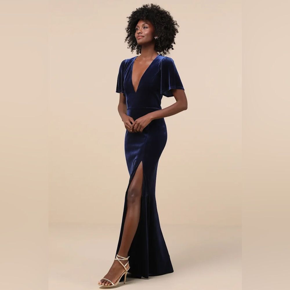 Lulus Elegant Evenings Navy Velvet Flutter Sleeve Trumpet Maxi Dress